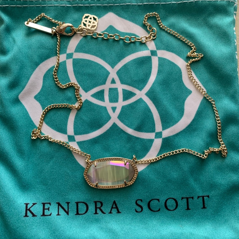 Kendra Scott “Dylan” stone pendant necklace